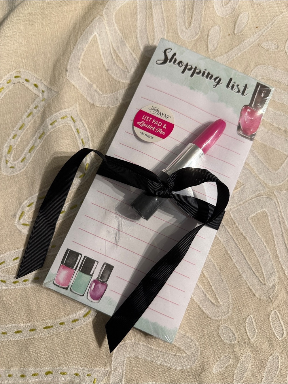 Shopping List Magnetic Notepad with Lipstick Pen